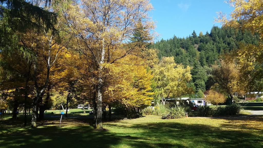 The Camp - Lake Hawea Luaran gambar
